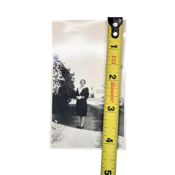 Vtg Lady Posing in Driveway Original Monochrome Photography Found - Picture 2 of 4